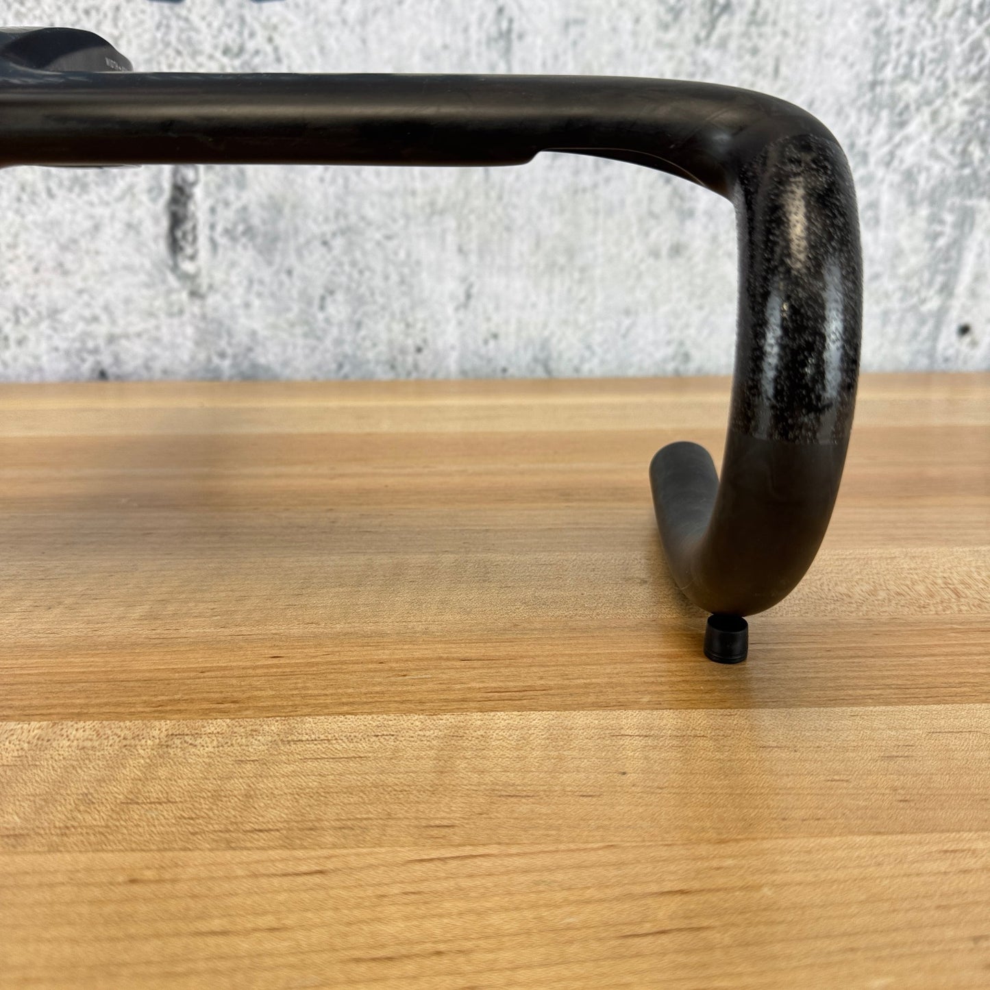 QuickPro Zephyr SSL 40cm x 120mm 75mm Reach Carbon Integrated Handlebar 315g