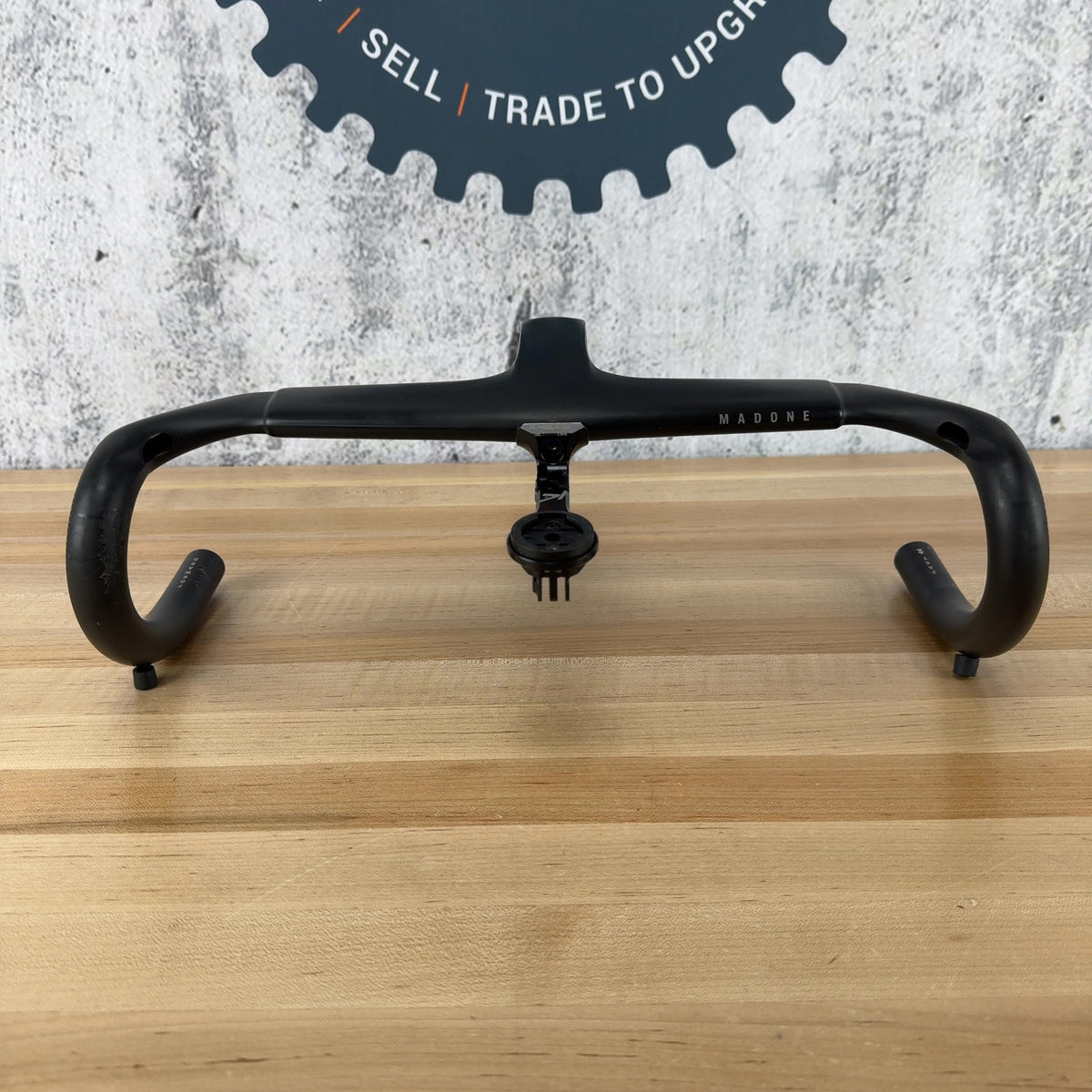 Light Use Bontrager Madone SLR Gen 7 39/42cm x 120mm Carbon Integrated Handlebar