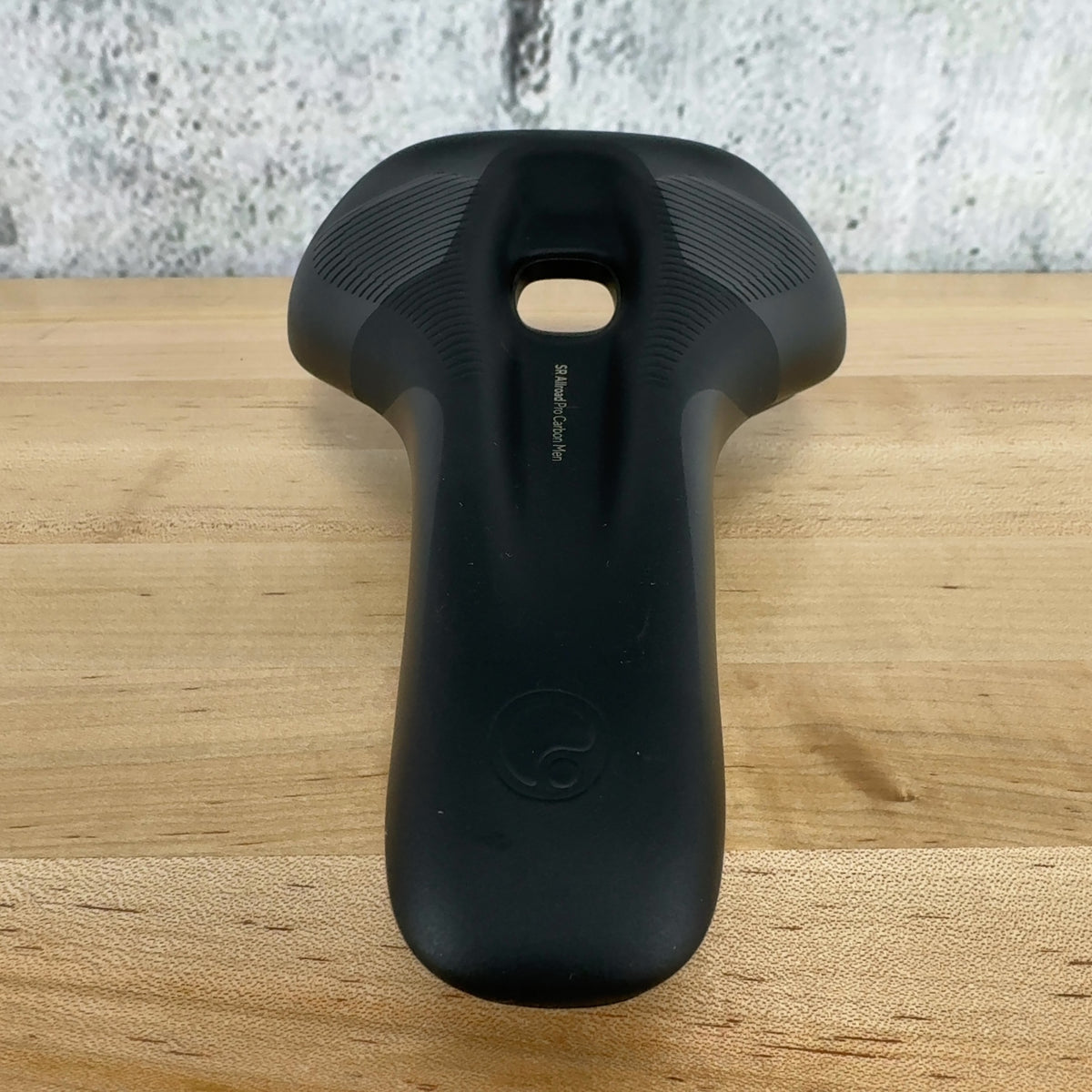 New Take Off! Ergon SR Allroad Pro Carbon Men Small/Medium 7x9mm 143mm Saddle — photo 4 of 6