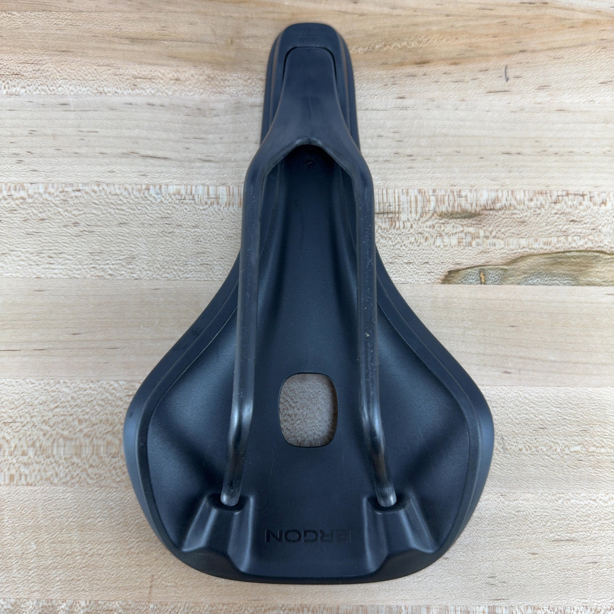 New Take Off! Ergon SR Allroad Pro Carbon Men Small/Medium 7x9mm 143mm Saddle — photo 6 of 6