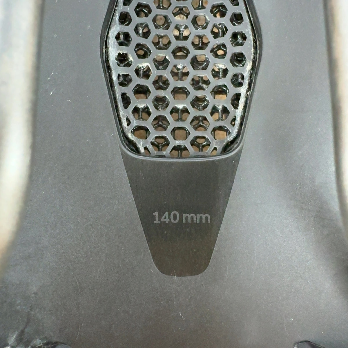 Light Use! Fizik Vento Argo R3 Adaptive 140mm Kuim Rails 3D Printed Saddle 230g
