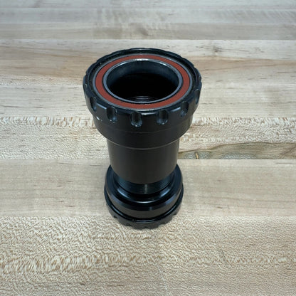 Wheels Manufacturing BB30 Outboard DUB Alloy Bottom Bracket