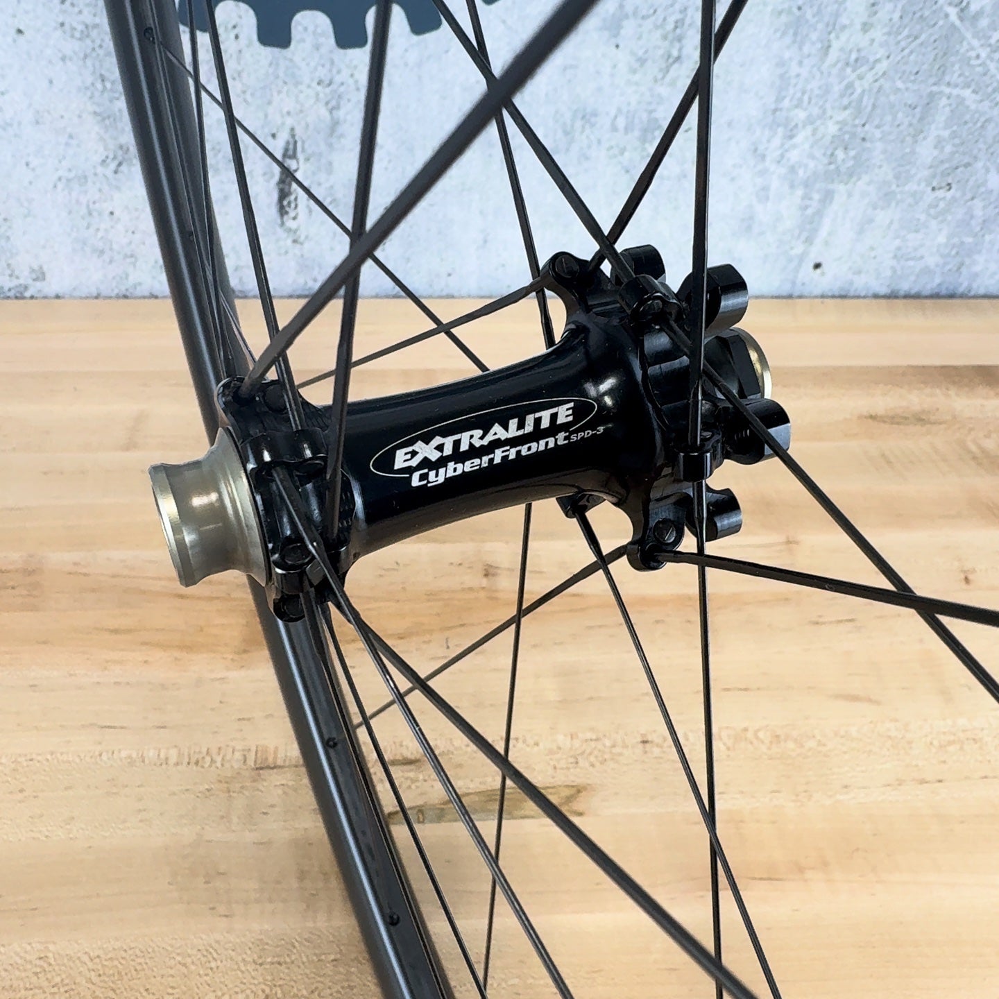 Low Mile! Extralite Cyberdisc 327C Carbon Wheelset