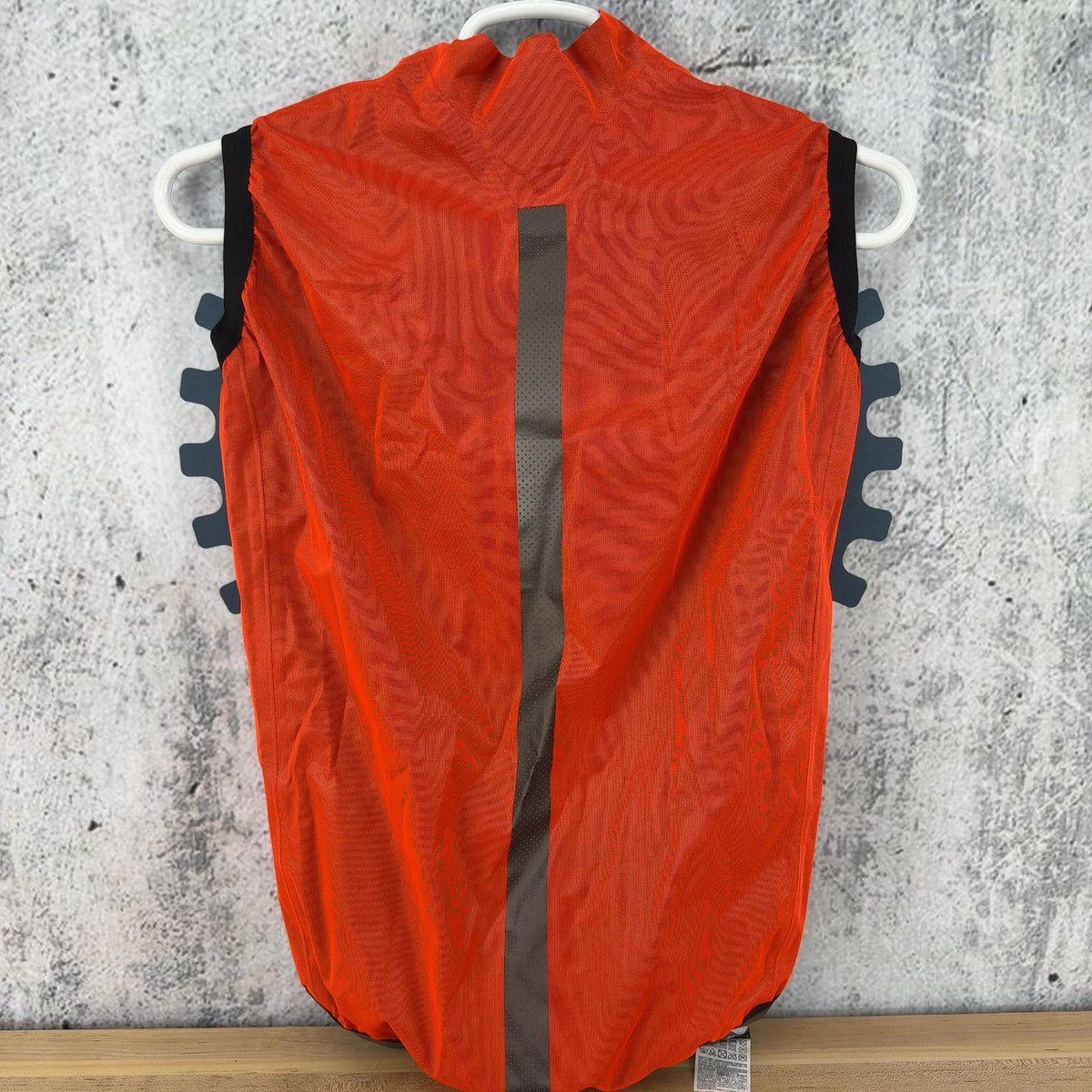 New! Assos Equip RS Rain S9 Medium Propeller Orange Cycling Vest MSRP $285