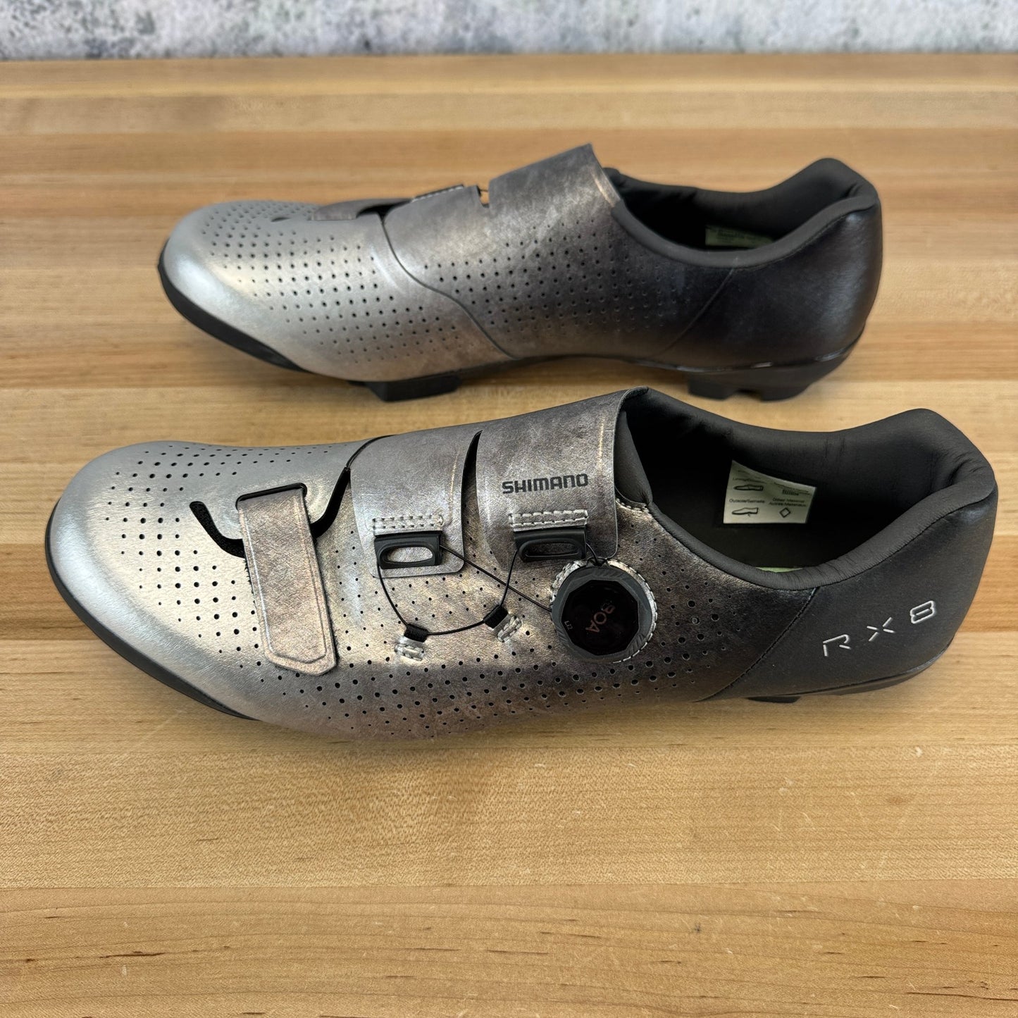 New! Shimano SH-RX801 Silver EU 45.5 2-Bolt Boa Carbon Cycling Shoes MSRP $300