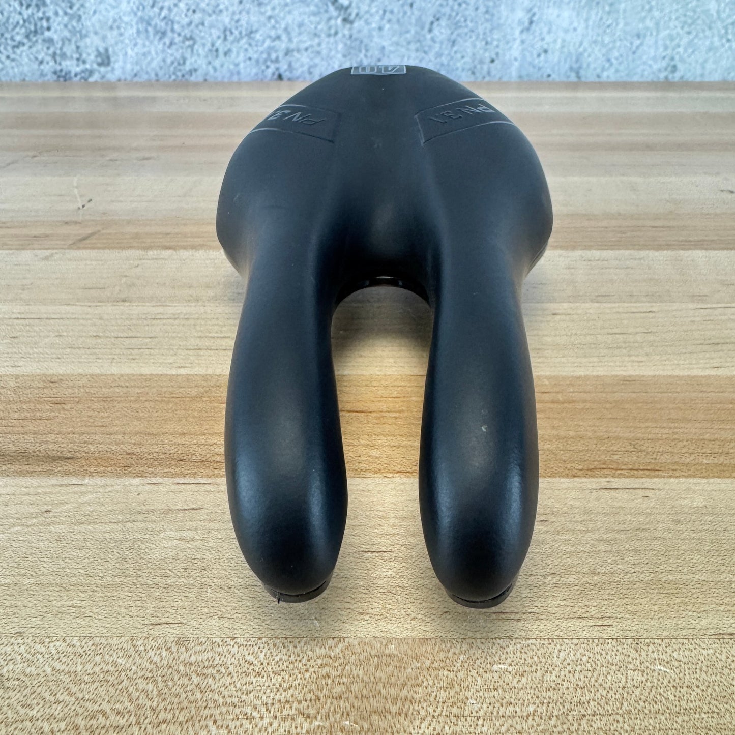 Low Mile! ISM PN 3.1 120mm Chromoly Noseless TT/Triathlon Bike Saddle