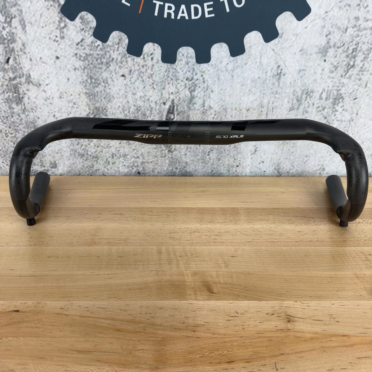New! Zipp Service Course 70 XPLR 42cm Gravel Carbon Handlebar 238g MSRP $350 — photo 1 of 11
