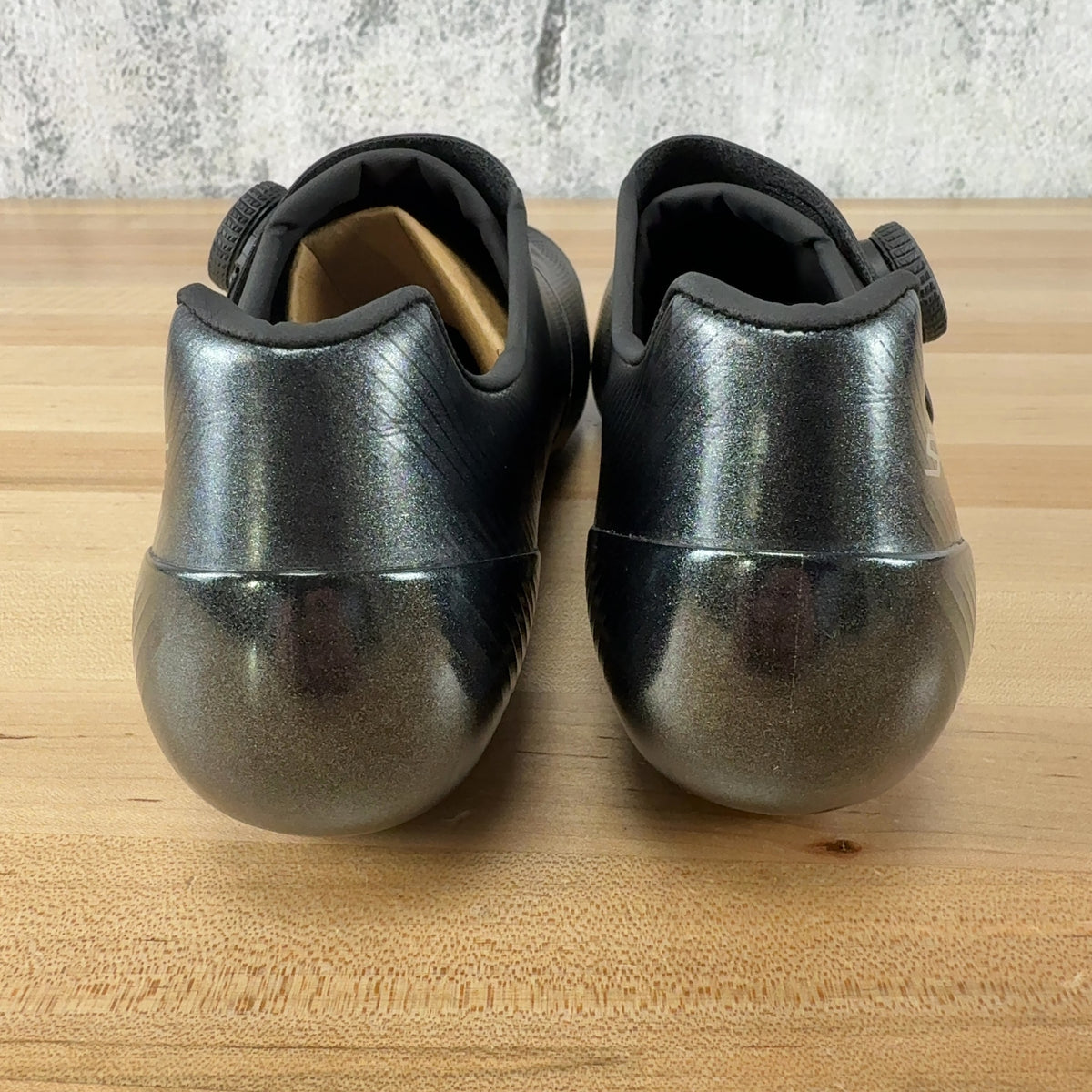 New! Shimano S-Phyre SH-RC903 43.5 EU Black Carbon Clipless Bike Shoes MSRP $450 — photo 4 of 7