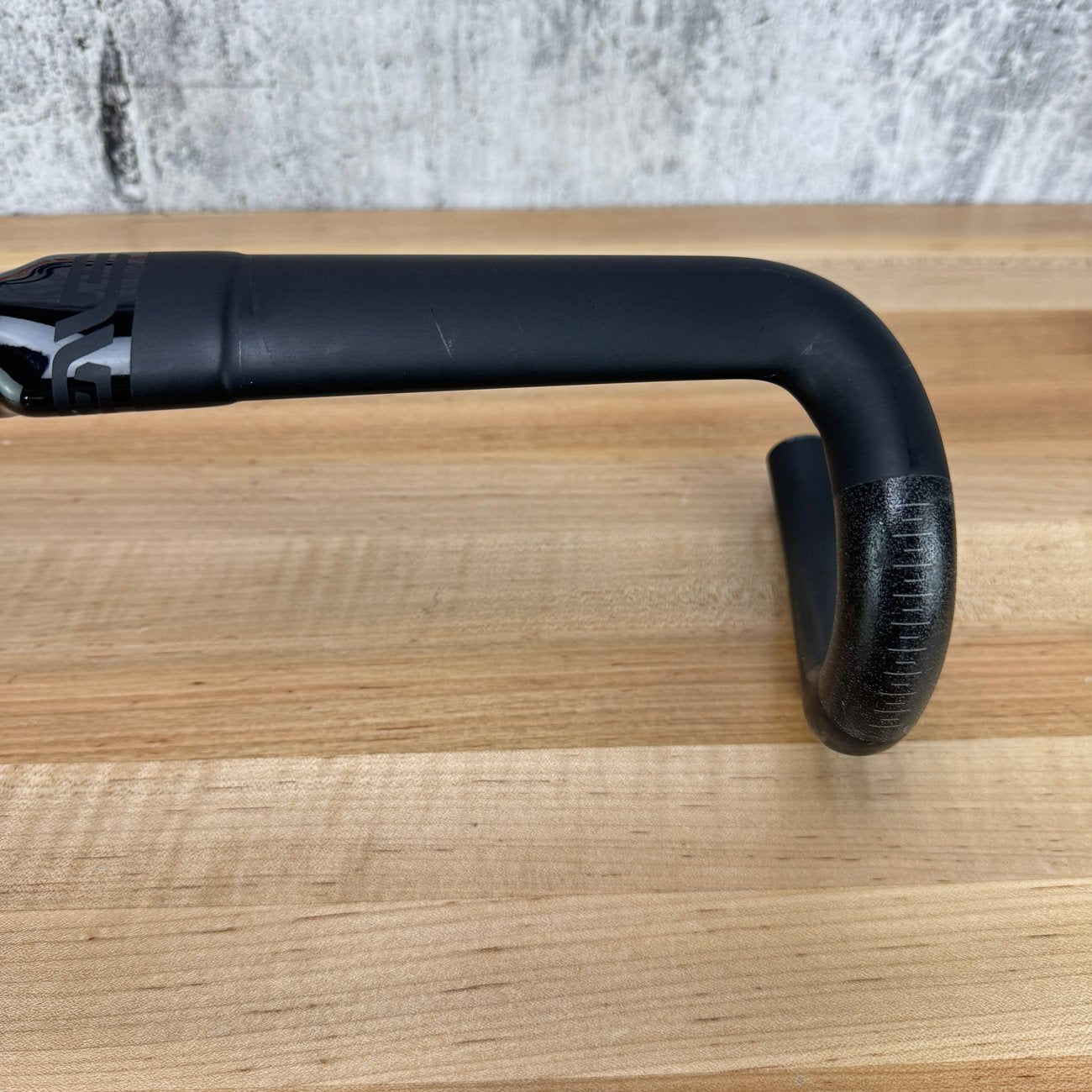 Enve SES AR In-Route 44cm 31.8mm Carbon Bike Handlebar 256g