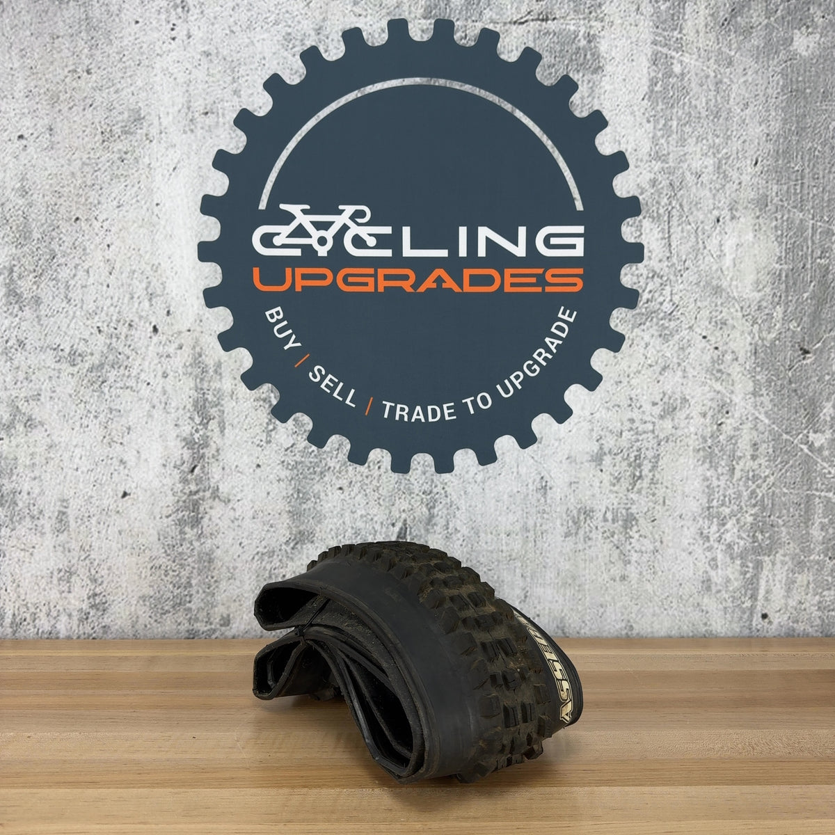 Maxxis Assegai 27.5x2.5 WT Tubeless EXO+ MaxxGrip 3C Single MTB Bike Tire — photo 2 of 5