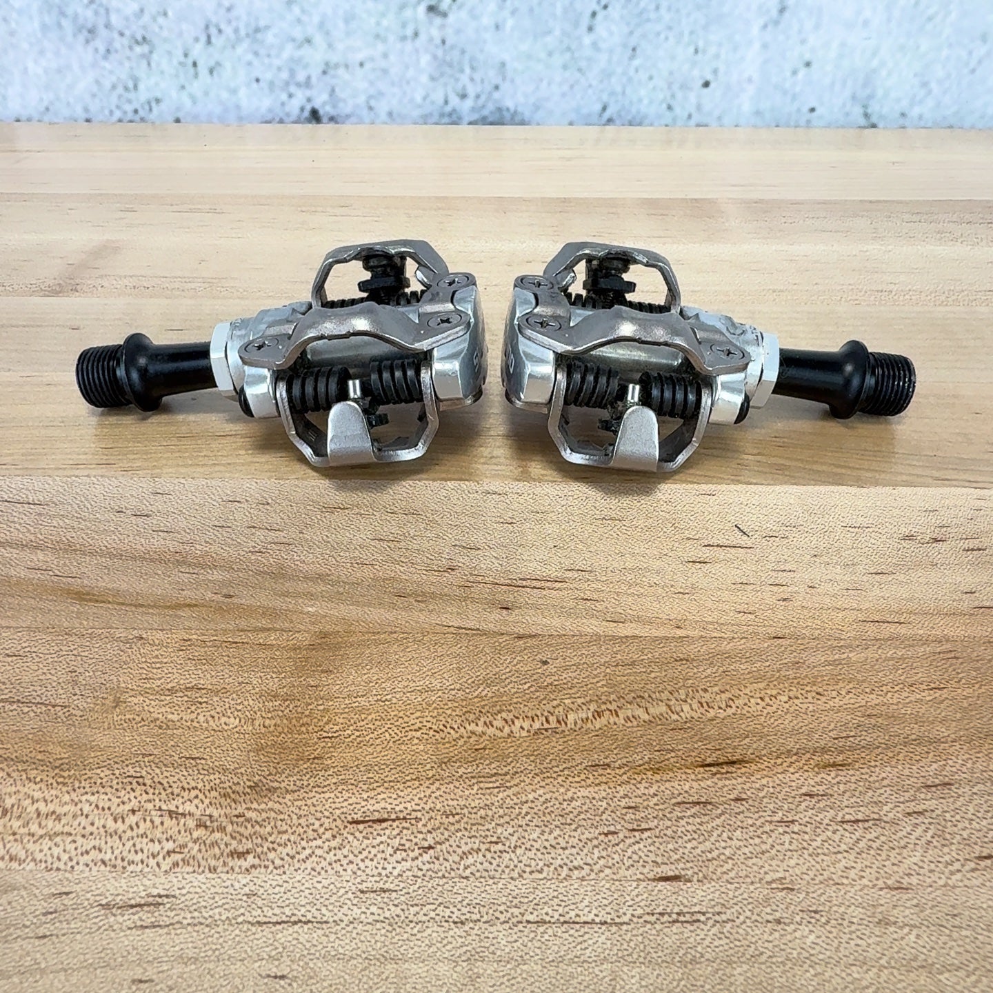 Low Mile! Shimano PD-M540 SPD Alloy Pedals