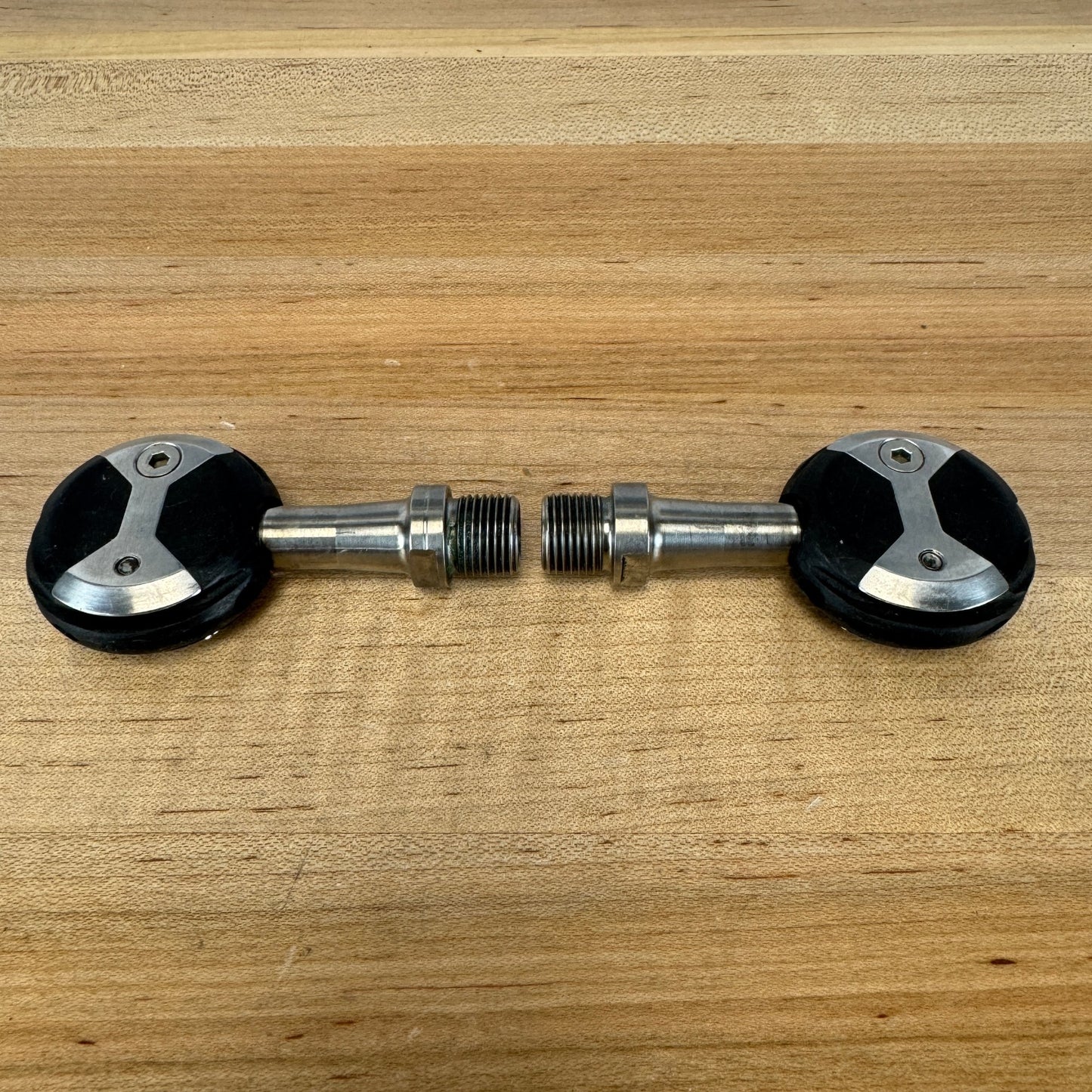 Light Use! Speedplay X1 Titanium Spindle Dual-Sided Clipless Road Bike Pedals