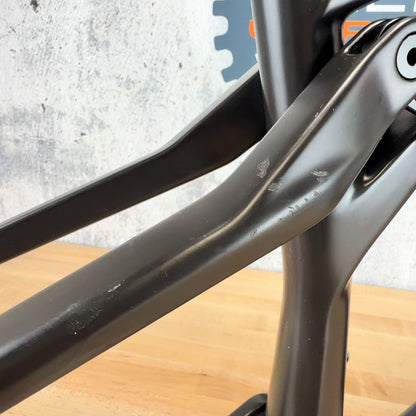 Low Mile! 2025 Allied BC40 XL Carbon 29" 120mm Boost UDH SIDLuxe MTB Frame