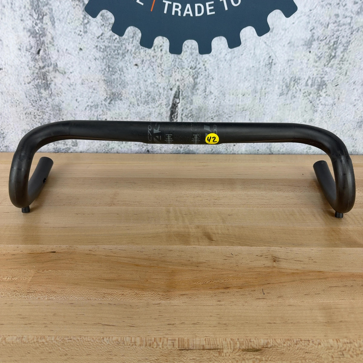 New! Easton EC70 AX 42cm 31.8mm Carbon Round Drop Bar Bike Handlebar 219g