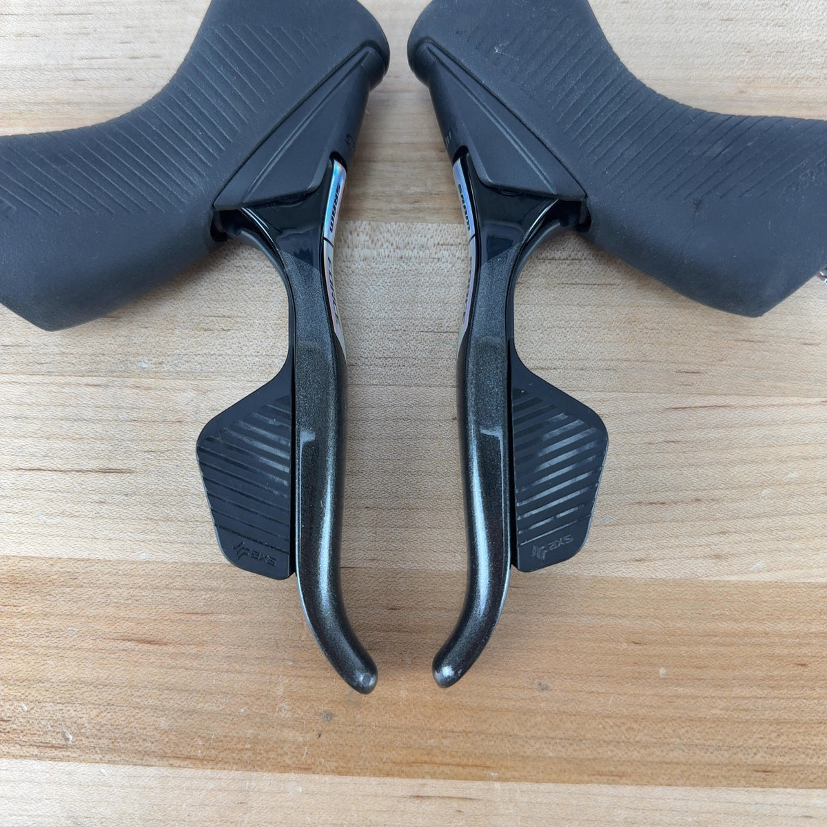 Low Mile! SRAM Force AXS D2 12-Speed Disc Brake Electronic Shifters w/ Calipers — photo 4 of 8