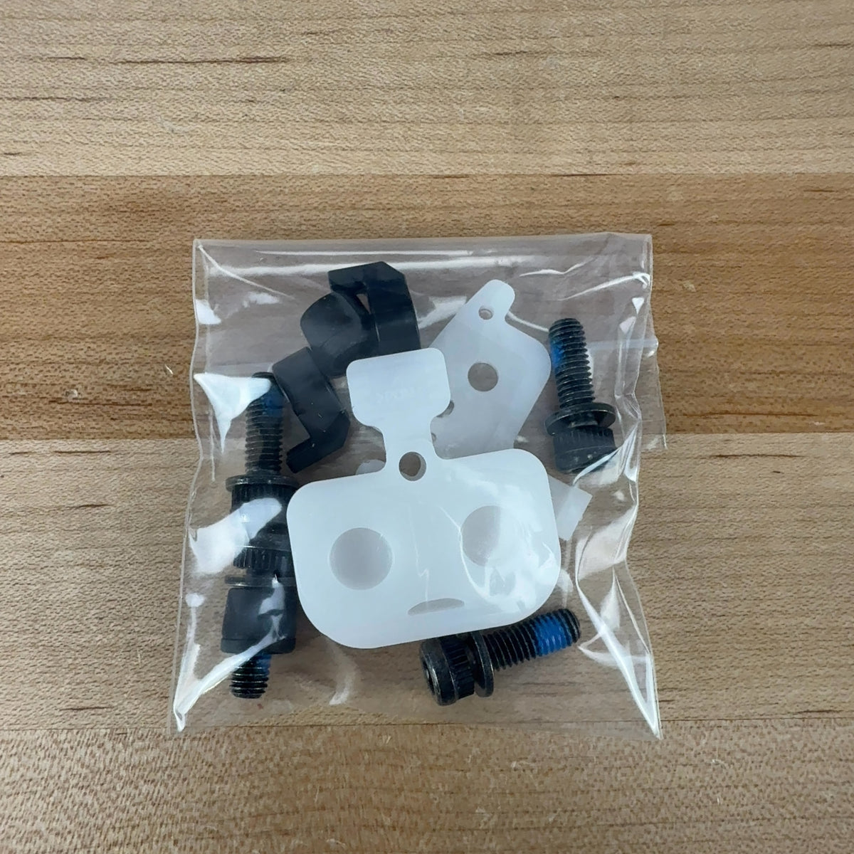 New! Shimano XTR BR-M9220/BL-M9220 4-Piston Hydraulic MTB Brakeset MSRP $670 — photo 7 of 7