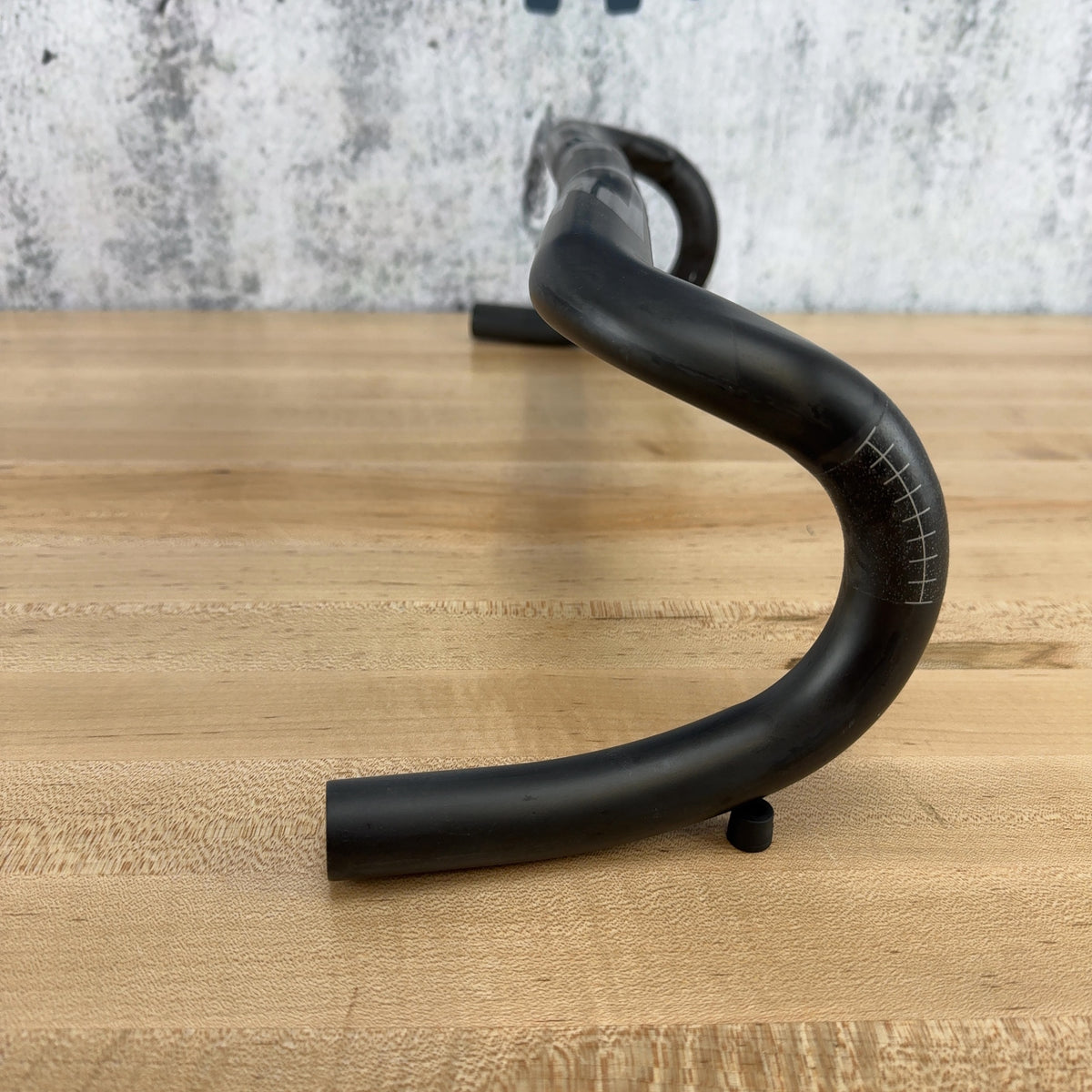 New! Zipp Service Course 70 XPLR 42cm Gravel Carbon Handlebar 238g MSRP $350 — photo 6 of 11