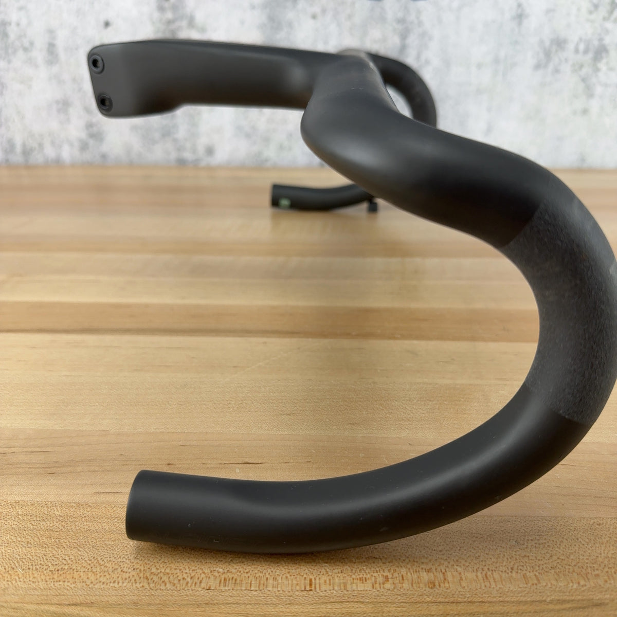 New Take Off! Roval Alpinist II Cockpit 40cm x 120mm Carbon Integrated Handlebar — photo 11 of 14