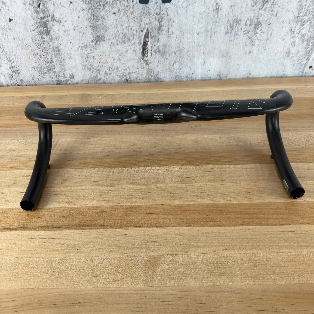 Easton EC90 Aero 42cm 31.8mm 80mm Reach Carbon Aero Road Bike Handlebar 240g