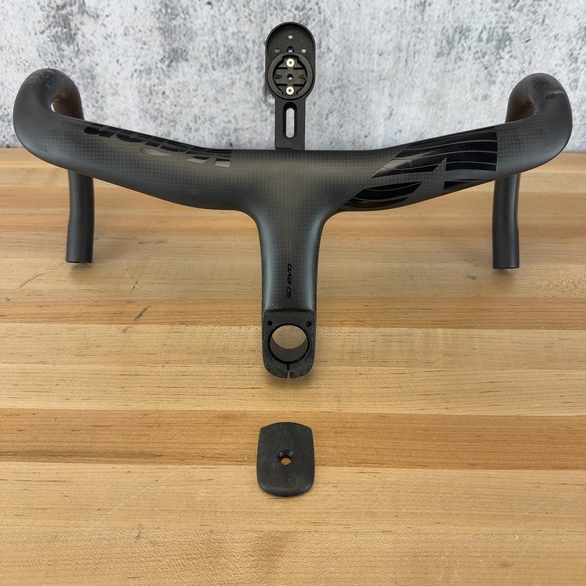 Low Mile! Vision Metron 5D ACR Evo 40cm x 130mm B4 Carbon Integrated Handlebar