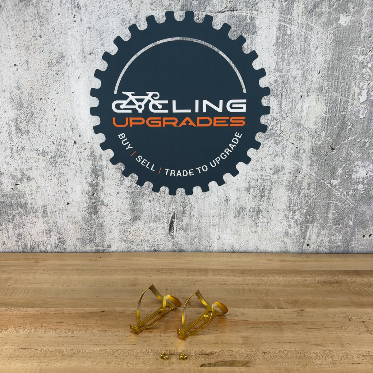 Light Use! Supacaz Fly Ano Limited Edition Gold Pair Alloy Bike Bottle Cages 36g
