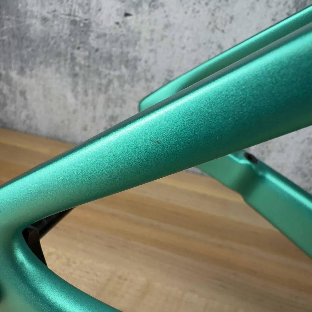 Low Mile! 2025 Factor Monza 52cm Carbon Disc Steel Green UDH Frameset 2750g — photo 18 of 18