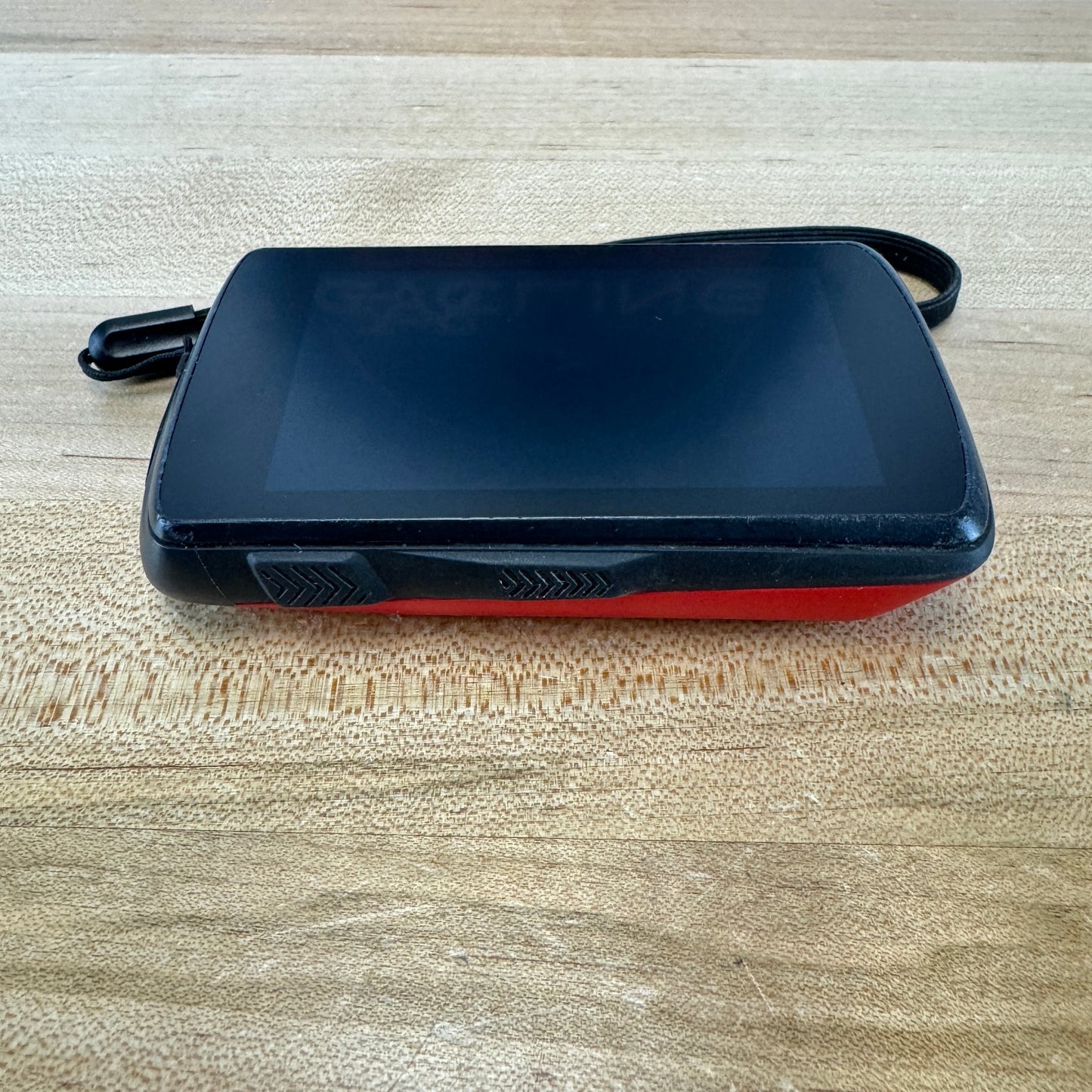 Hammerhead Karoo 2 Red With handlbar Mount Cycling GPS Headunit Computer 133g
