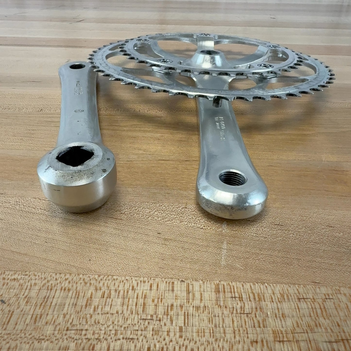 Shimano 600 FC-6400 52/39t 8-Speed Vintage Square Taper Crankset w/ Chainrings