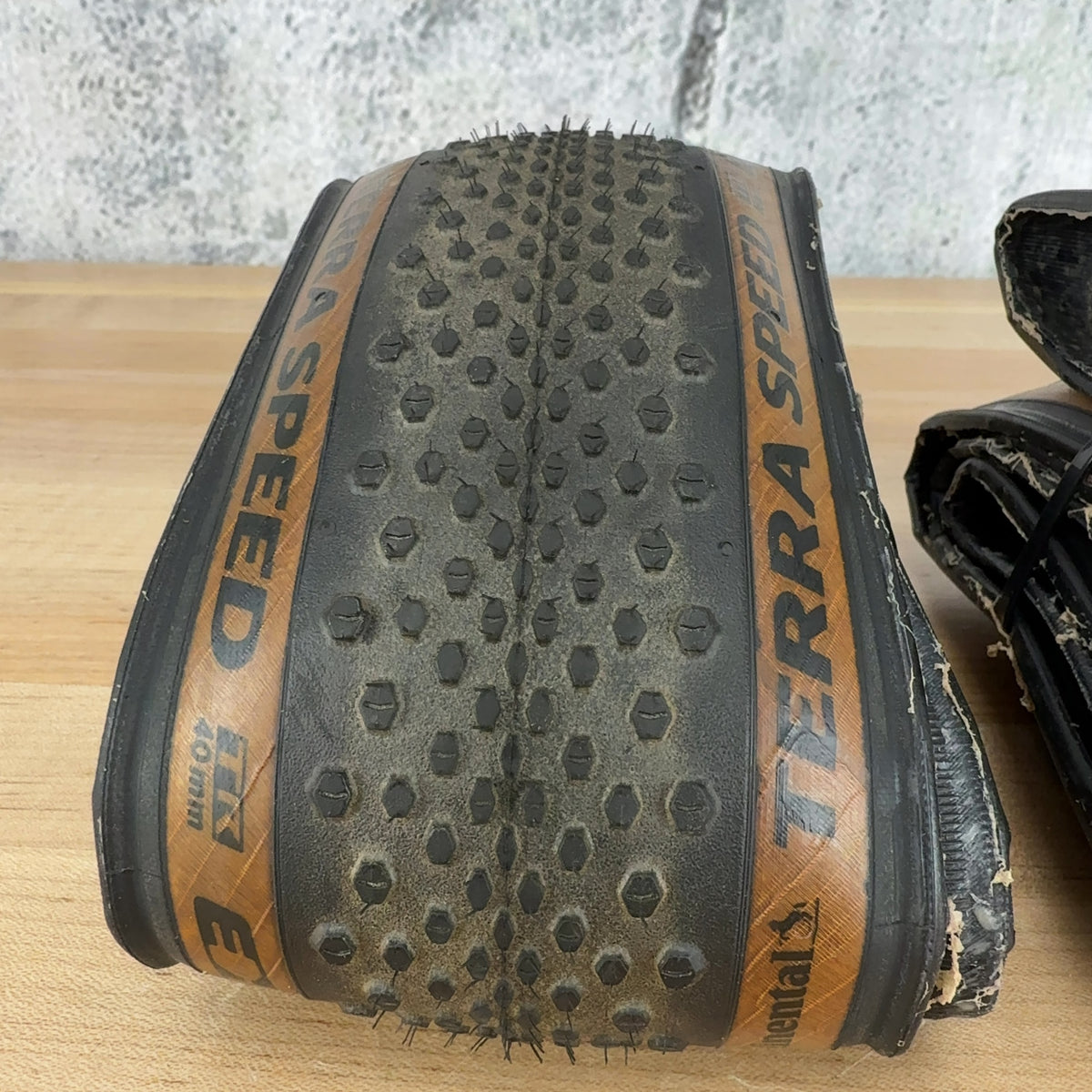 Low Mile! Pair Continental Terra Speed 700c x 40mm Tubeless Gravel Bike Tires