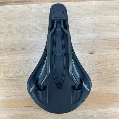 Fizik Terra Argo R3 140mm Kium 7x7mm Rails Gravel Bike Saddle 233g MSRP $175