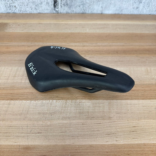 Fizik Vento Argo 00 7x9mm Carbon Rails 140mm Bike Saddle 152g