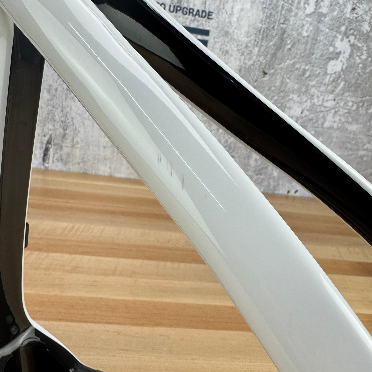Light Use! 2025 Pinarello Dogma F Size 515 (53.5cm TT) Carbon Disc Frameset 700c