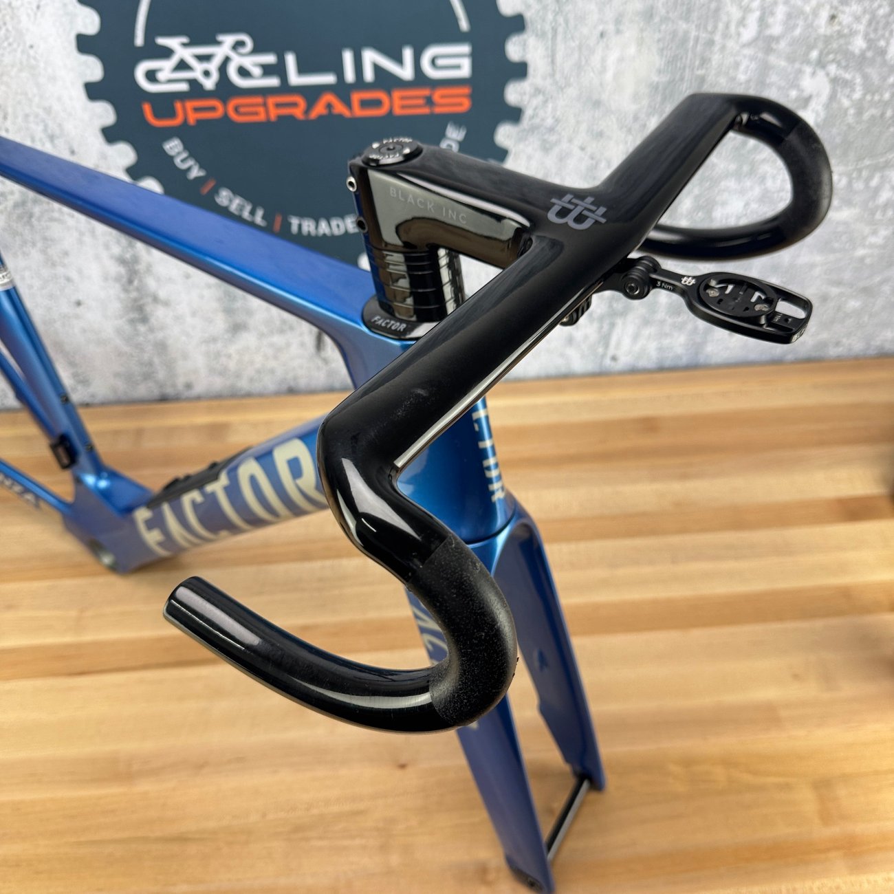 Light Use! 2026 Factor Monza Solar Blue 54cm Carbon Disc Frameset 700c 2642g