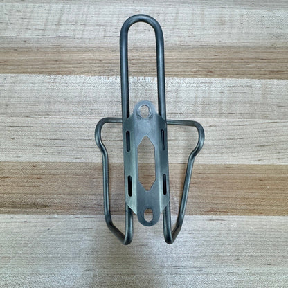 Light Use! Blackburn Swerve Titanium Bike Single Water Bottle Cage 31g