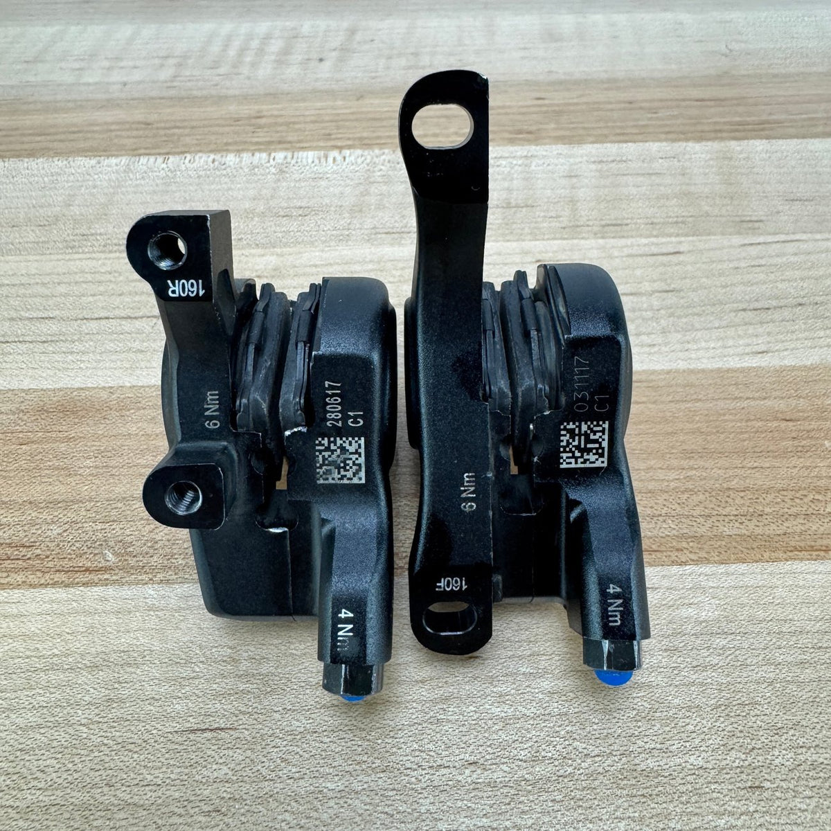 Light Use! Campagnolo H11 Calipers Flat Mount Black Disc Brake Caliper ...