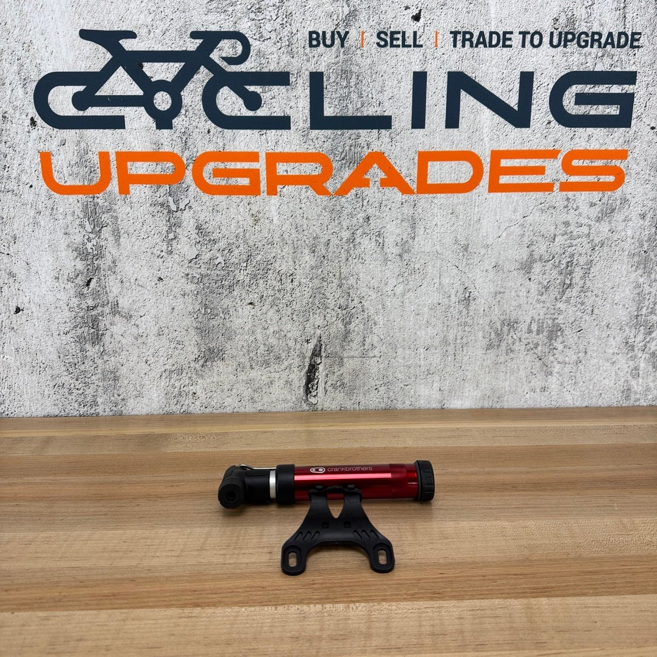 Light Use! Crankbrothers Gem Red Small Bike Frame Pump 153g