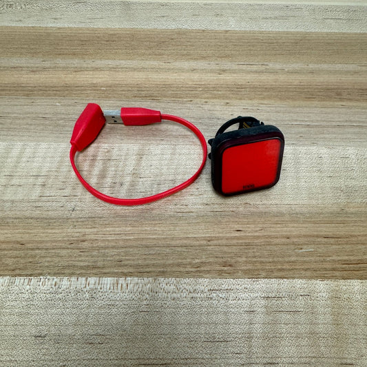 Light Use! Knog Blinder 100 Lumens Rear Bike Light