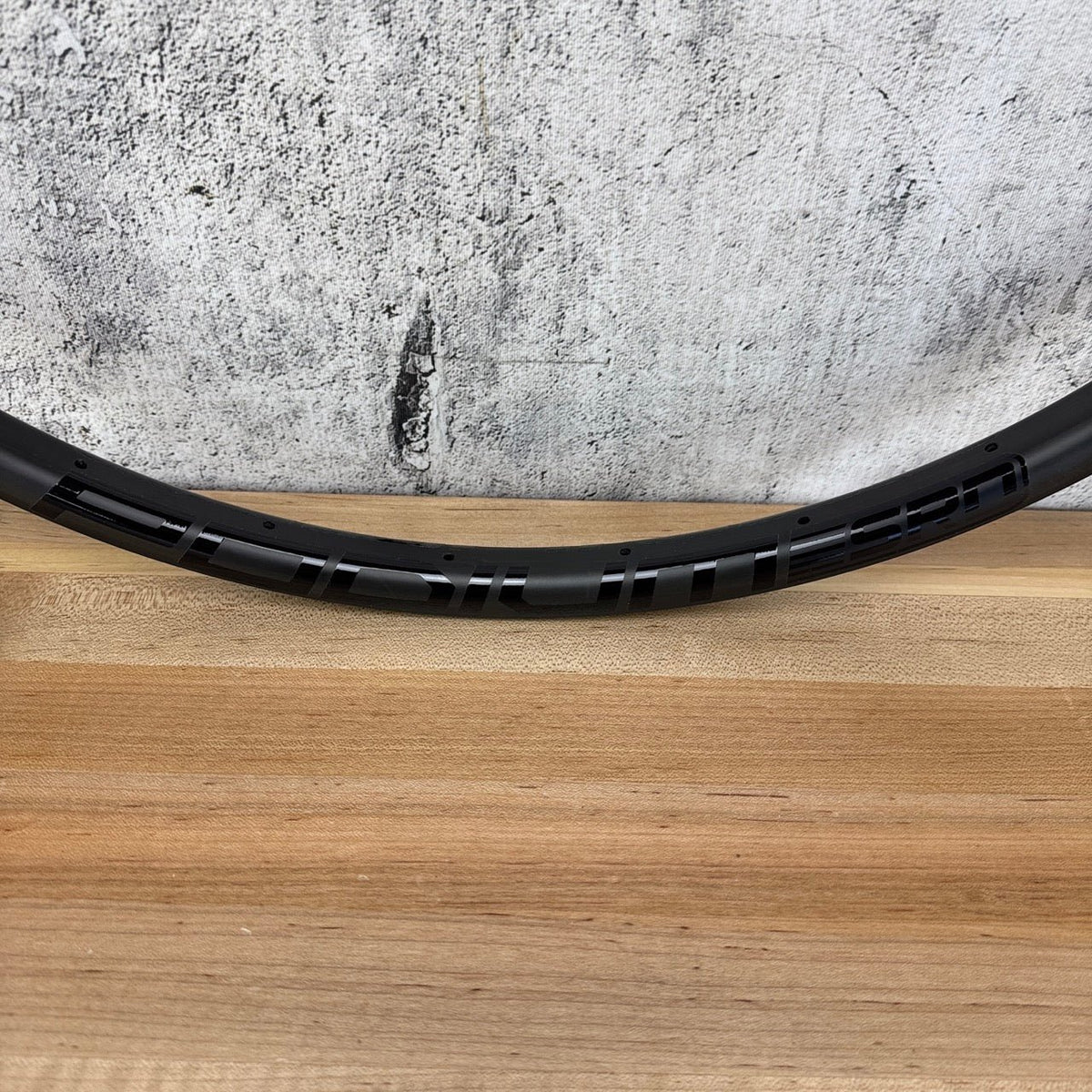 Light Use! Stans No Tubes Podium SRD 28h Disc Tubeless XC MTB Bike Carbon Rim — photo 3 of 7