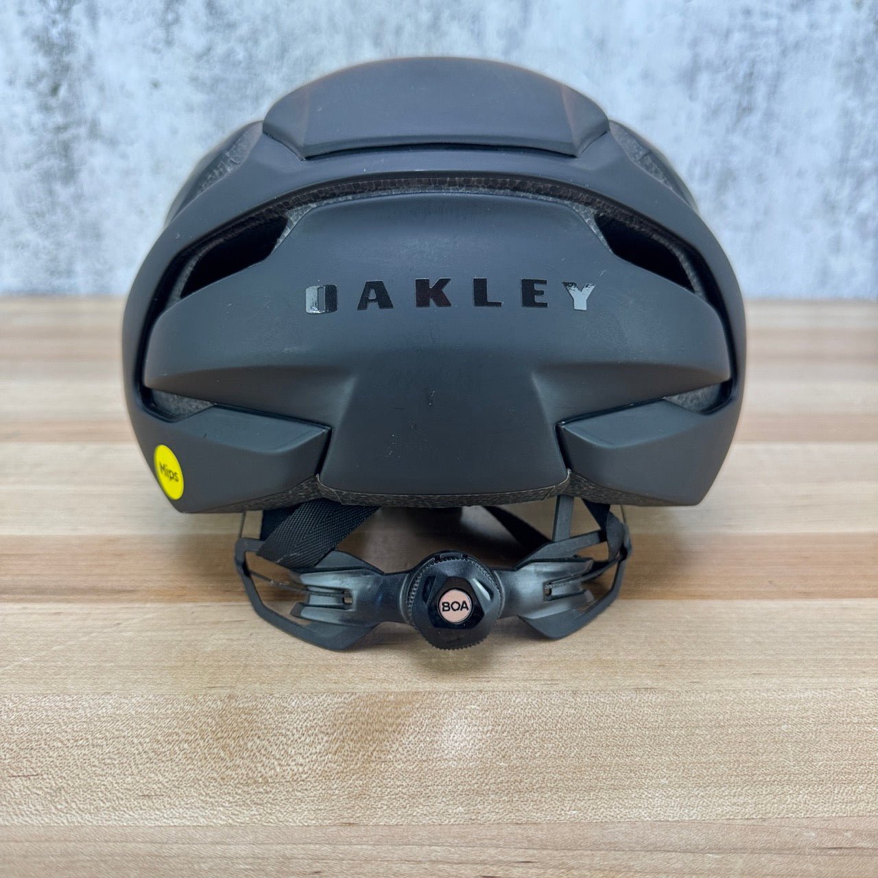 Light Wear Oakley ARO5 XL 58-62cm Matte Black MIPS Cycling Helmet 362g
