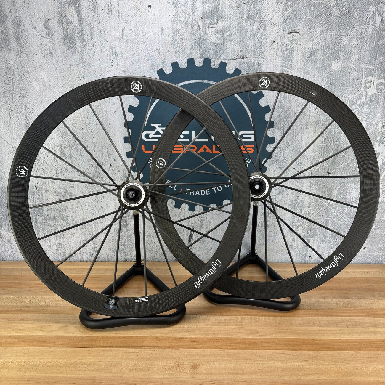 Lightweight Meilenstein C 24D Carbon Clincher Disc Wheelset 700c 1381g
