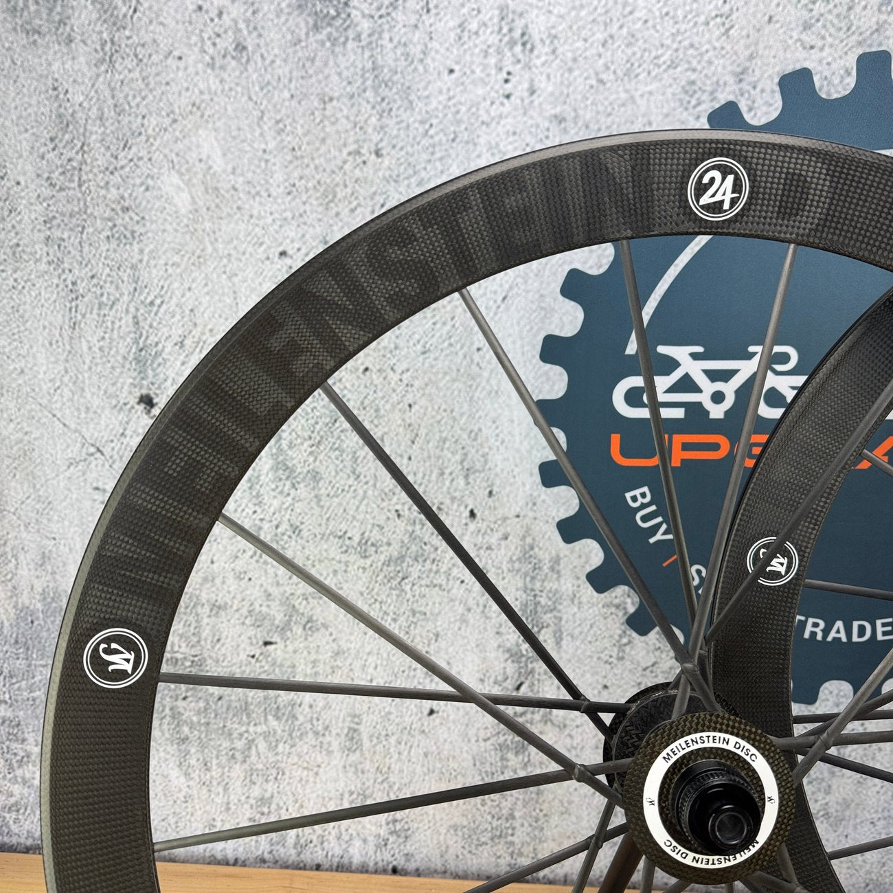 Lightweight Meilenstein C 24D Carbon Clincher Disc Wheelset 700c 1381g