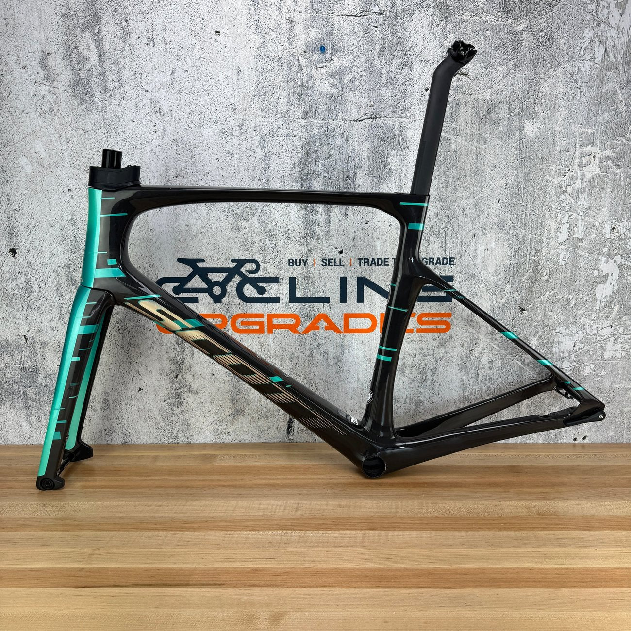 Low Mile! 2022 Scott Foil RC Supersonic HMX SL 56cm Carbon Disc Frameset 700c