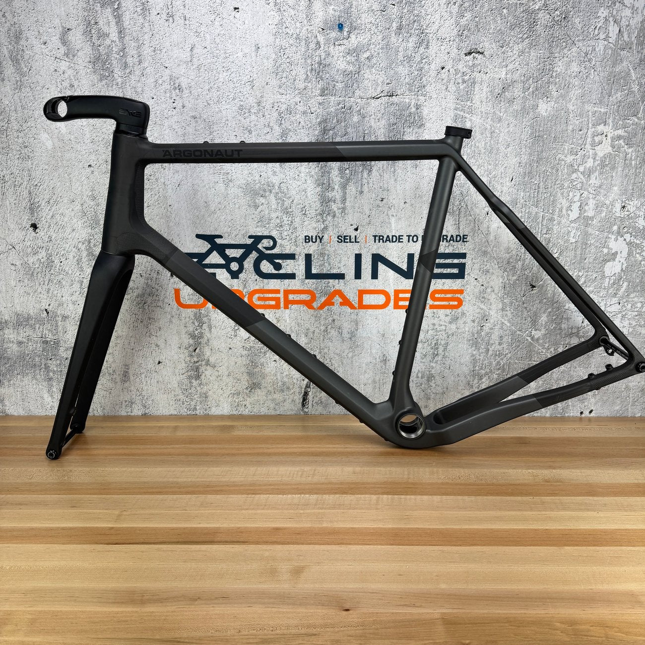 Low Mile! 2023 Argonaut GR3 59cm Carbon Gravel Disc Frameset 700c 1916g