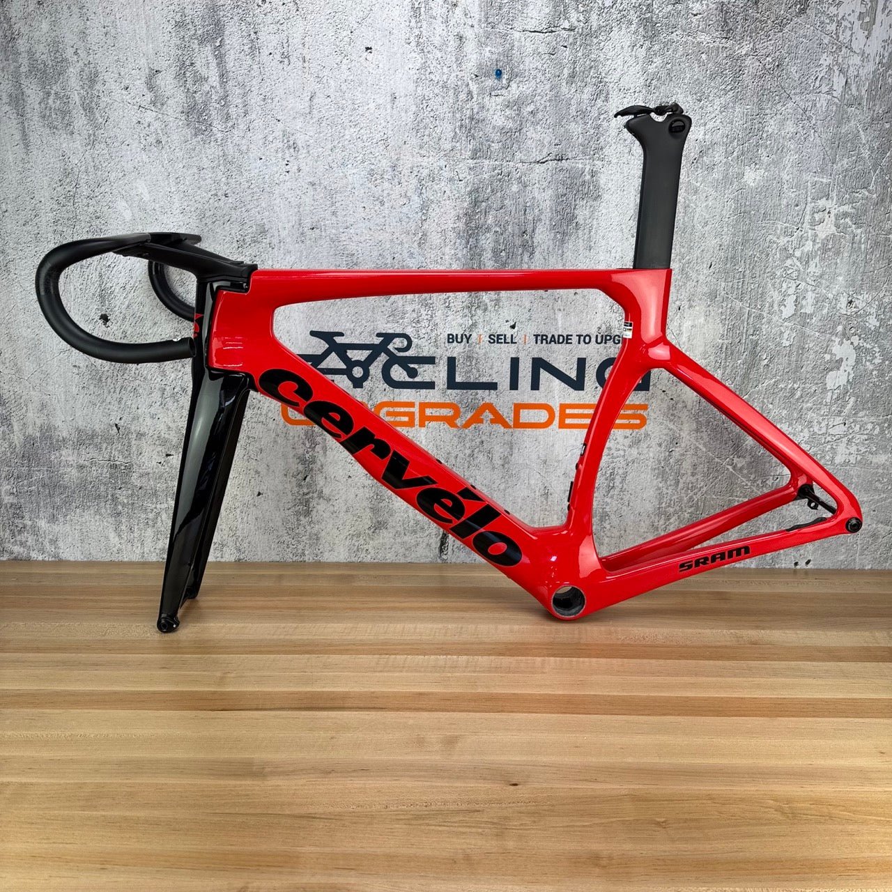 Low Mile! 2024 Cervelo S5 Carnelian 54cm Carbon Disc Frameset 700c