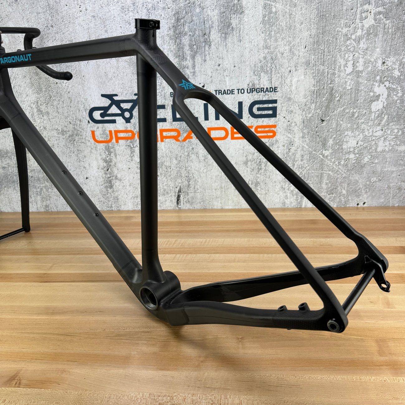 Low Mile! 2025 Argonaut GR3 UDH 56cm Carbon Disc Frameset 700c Enve AR