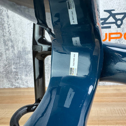 Low Mile! 2025 Factor Aluto Raptor Blue UDH 58cm Carbon Disc Frameset 700c 2533g