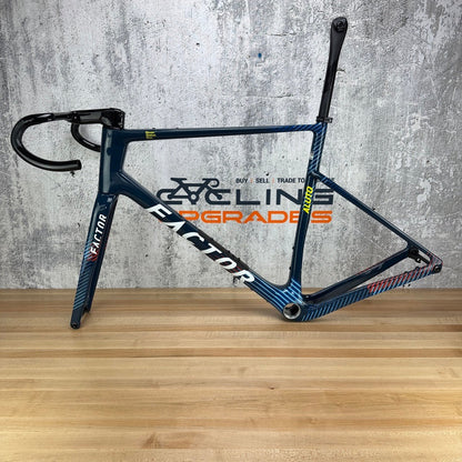 Low Mile! 2025 Factor Aluto Raptor Blue UDH 58cm Carbon Disc Frameset 700c 2533g