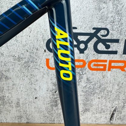 Low Mile! 2025 Factor Aluto Raptor Blue UDH 58cm Carbon Disc Frameset 700c 2533g