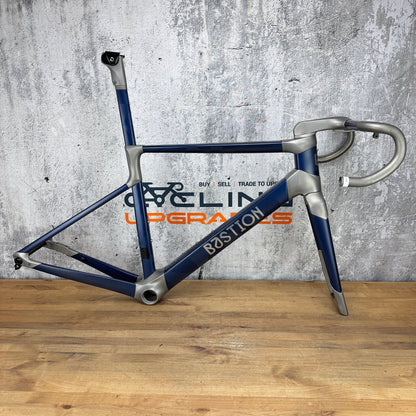 Low Mile! Bastion Archetype 54cm Carbon Titanium Disc Frameset 700c 3021g
