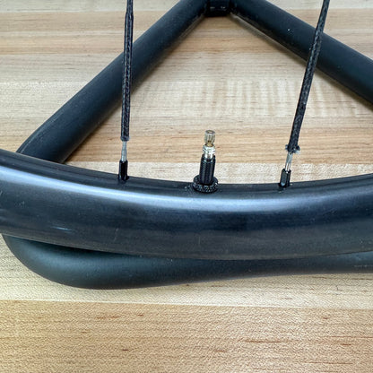 Low Mile! Berd Sparrow Carbon Tubeless Disc Wheelset 700c Talon Hubs 1090g